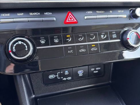 Used 2025 Hyundai Sonata SE image 18