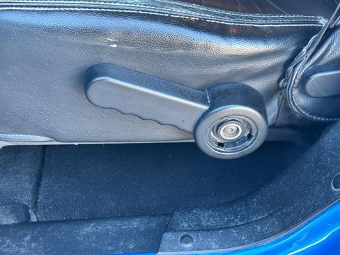 Used 2016 Jeep Wrangler Unlimited Sahara w/ Connectivity Group image 15