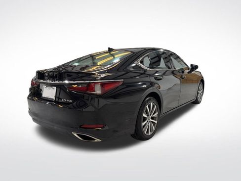 Used 2019 Lexus ES 350 Luxury w/ Accessory Package 2 image 6
