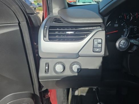 Used 2018 Chevrolet Tahoe LT image 13