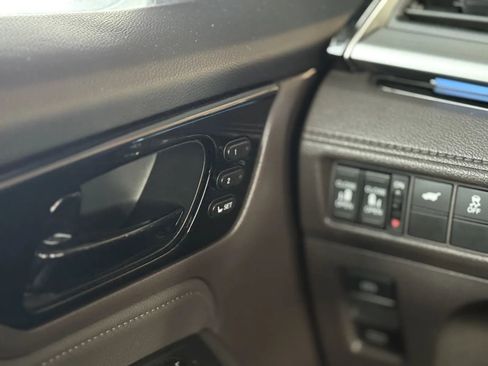 Used 2023 Honda Odyssey Touring image 27