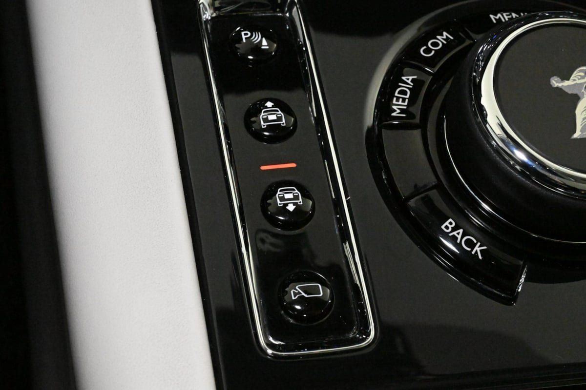 Used 2019 Rolls-Royce Cullinan AWD/4WD image 40