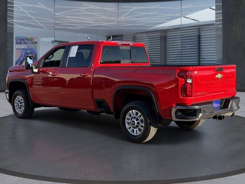 Certified 2025 Chevrolet Silverado 2500 LT w/ Convenience Package AWD/4WD image 4