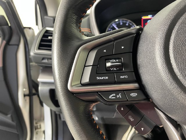 Used 2019 Subaru Crosstrek 2.0i Limited w/ Moonroof Package w/Navigation AWD/4WD image 12