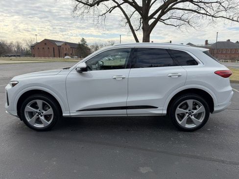 Certified 2025 Audi Q5 Premium Plus w/ Premium Plus image 4