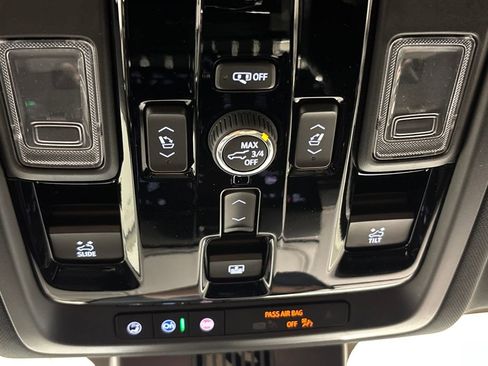 New 2026 GMC Yukon Elevation image 49