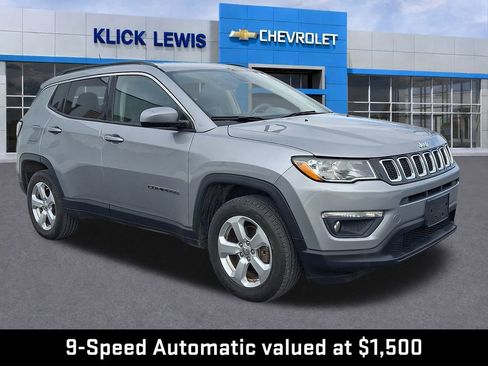 Used 2018 Jeep Compass Latitude w/ Popular Equipment Group image 1