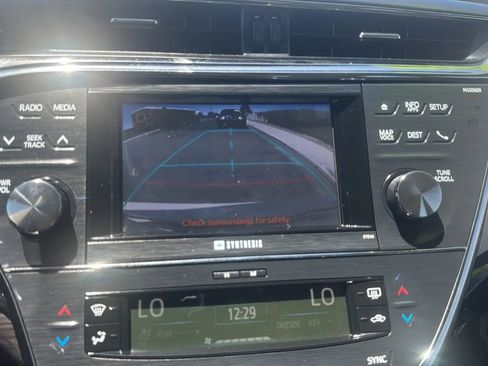 Used 2013 Toyota Avalon Limited FWD image 13
