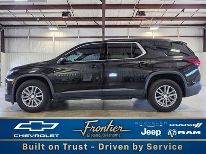 Used 2022 Chevrolet Traverse LT