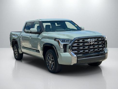 Used 2024 Toyota Tundra Platinum AWD/4WD image 3