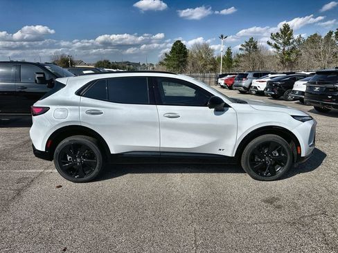 New 2026 Buick Envision Sport Touring AWD/4WD image 10