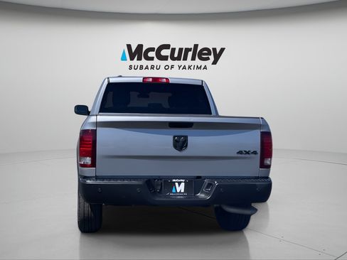Used 2024 RAM 1500 Warlock AWD/4WD image 5