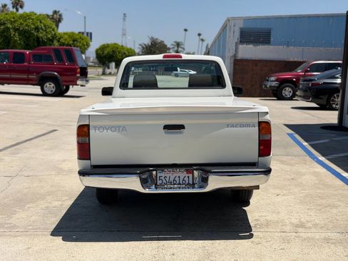 Used 1998 Toyota Tacoma 2WD Regular Cab image 9