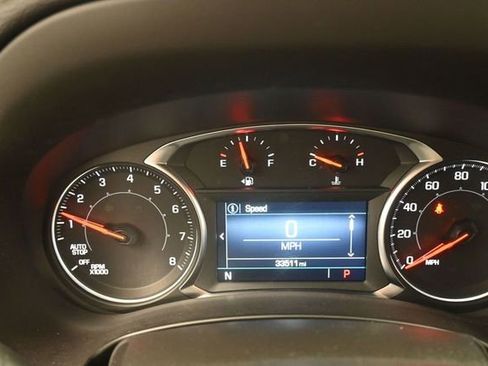 Used 2023 GMC Terrain SLE w/ Driver Convenience Package FWD image 9