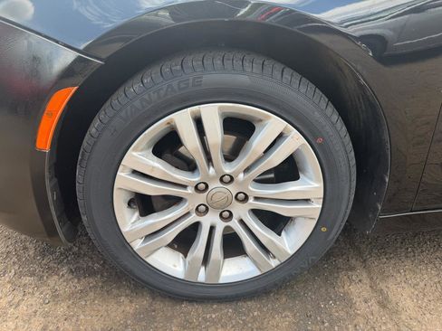 Used 2015 Chrysler 200 Limited w/ Spring Special Group FWD image 31