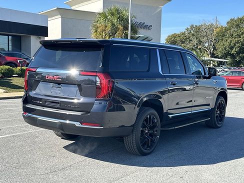 New 2026 GMC Yukon XL Elevation image 7