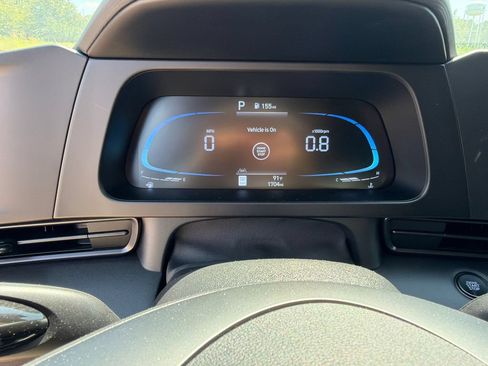 Certified 2025 Hyundai Elantra Sport FWD image 25