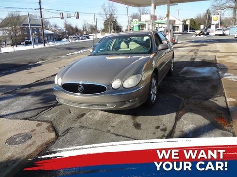 Used 2007 Buick LaCrosse CXL image 1
