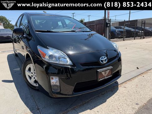 Used 2010 Toyota Prius Four FWD image 1