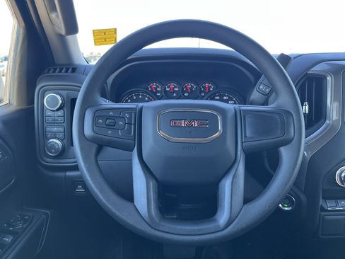 New 2026 GMC Sierra 1500 Pro image 6