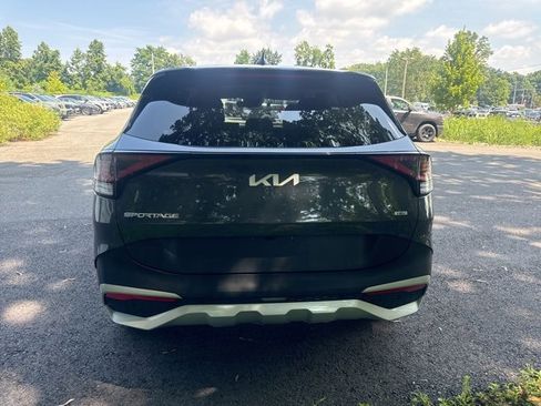 Used 2023 Kia Sportage LX image 5