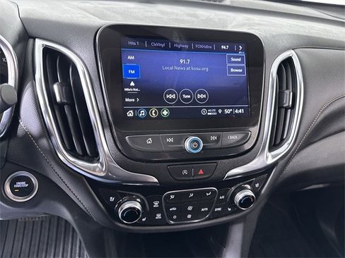Used 2024 Chevrolet Equinox Premier image 13
