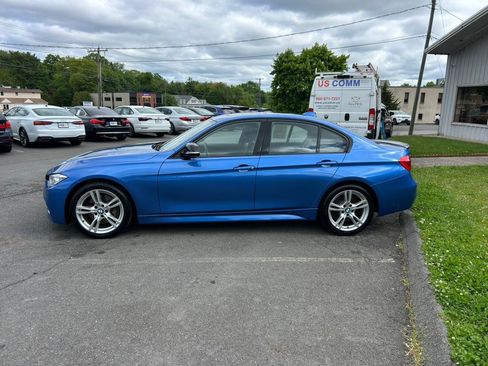 Used 2014 BMW 335i xDrive Sedan AWD/4WD image 3