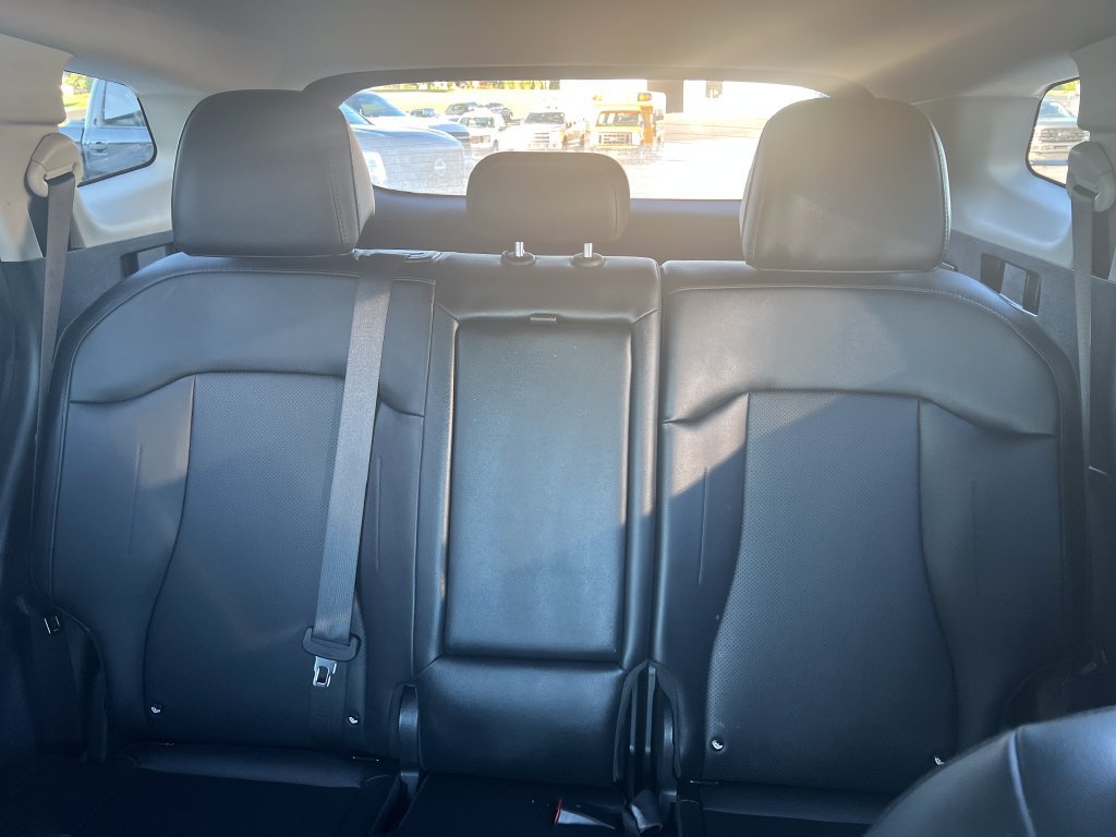 Used 2024 Kia Sportage EX FWD image 21