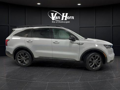 Certified 2022 Kia Sorento SX Prestige AWD/4WD image 8