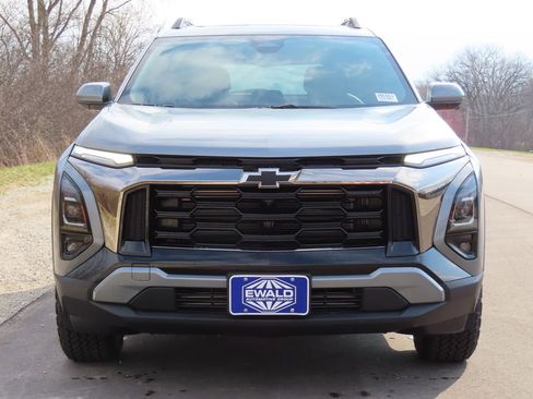 New 2026 Chevrolet Equinox ACTIV w/ Convenience Package III AWD/4WD image 19