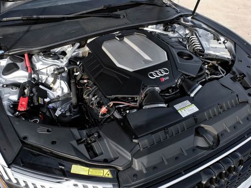 Used 2021 Audi RS 7 Sportback image 49