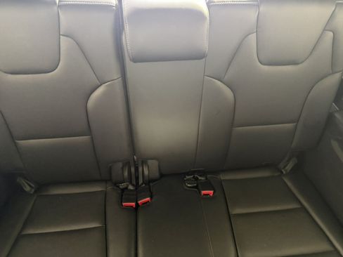 Used 2025 Kia Telluride S FWD image 15