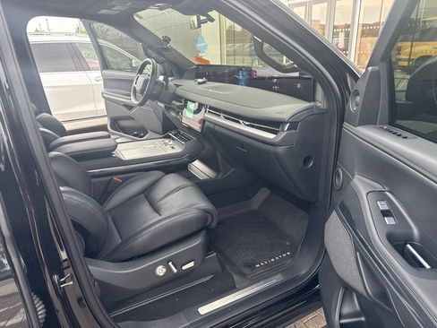 Used 2025 Lincoln Navigator Reserve w/ Jet Appearance Package AWD/4WD image 21