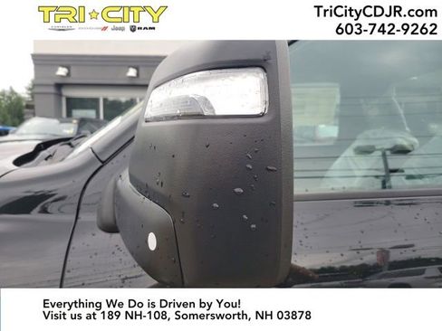 New 2024 RAM 3500 Tradesman image 17