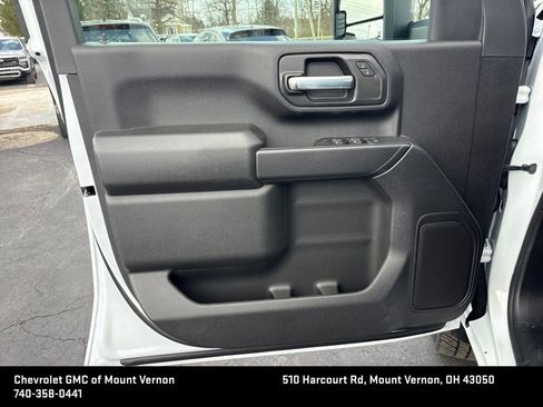 New 2026 GMC Sierra 2500 Pro image 9