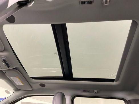 New 2025 Ford F250 Lariat w/ Lariat Ultimate Package image 19