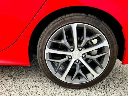 Used 2023 Honda Civic Touring image 9