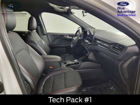 Certified 2023 Ford Escape ST-Line w/ Tech Pack #1 AWD/4WD image 19