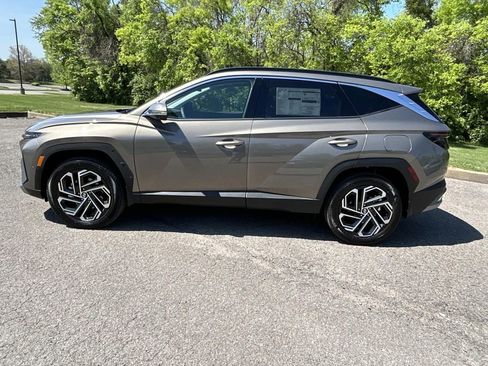 New 2026 Hyundai Tucson Limited image 4