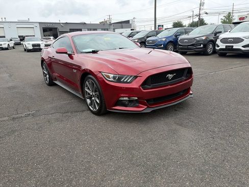 Used 2016 Ford Mustang GT Premium RWD image 7