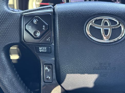 Used 2021 Toyota 4Runner TRD Off-Road image 20