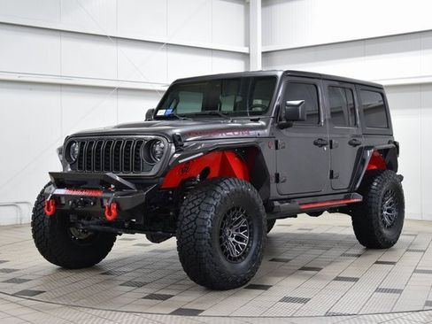 Used 2024 Jeep Wrangler Unlimited Rubicon w/ Convenience Group image 3