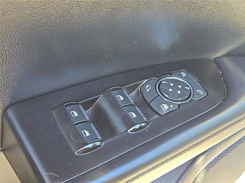 Used 2022 Lincoln Nautilus Reserve AWD/4WD image 14