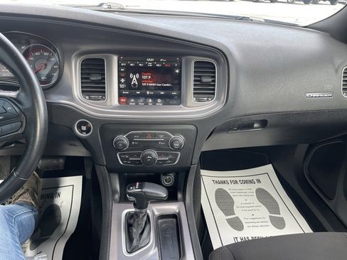 Used 2023 Dodge Charger SXT image 28
