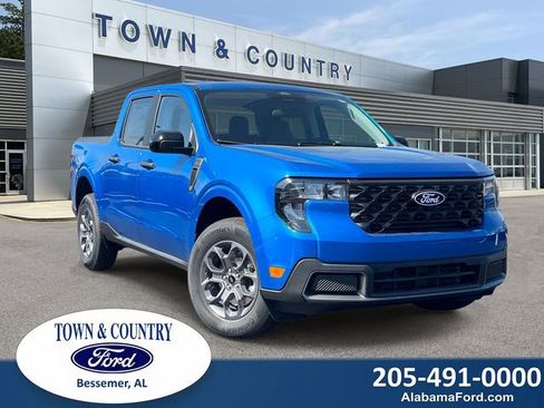 New 2026 Ford Maverick XLT w/ XLT Luxury Package FWD image 1