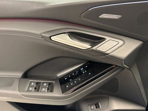 New 2027 Audi Q6 e-tron Premium Plus image 10