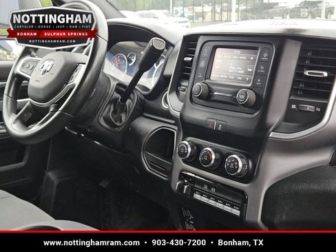 Used 2024 RAM 3500 SLT w/ Quick Order Package 2YG SLT AWD/4WD image 27