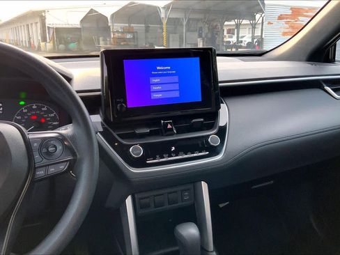 Used 2023 Toyota Corolla Cross S image 7