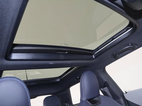 Used 2025 MINI Cooper S image 10