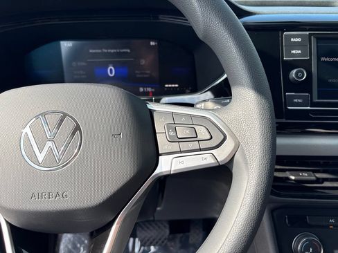 Used 2022 Volkswagen Taos S FWD image 27